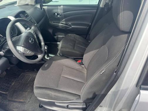2018 Nissan Versa 1.6 SV