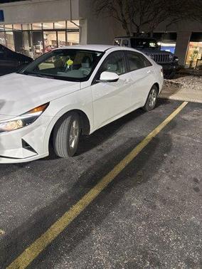 2023 Hyundai ELANTRA SE