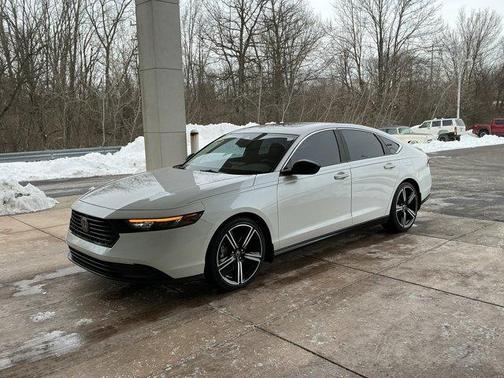 2023 Honda Accord Hybrid Sport