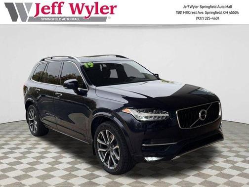 2019 Volvo XC90 T6 Momentum