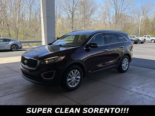 2017 Kia Sorento LX