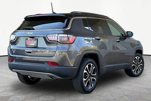 Granite Crystal Clearcoat Metallic 2023 Jeep Compass Limited