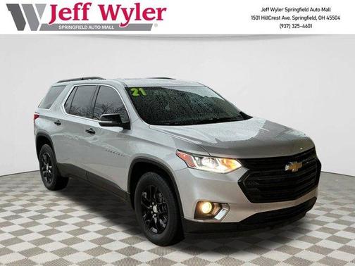 2021 Chevrolet Traverse LT Cloth