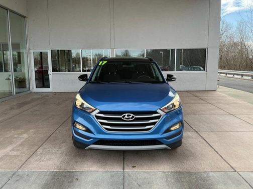 2017 Hyundai TUCSON Night