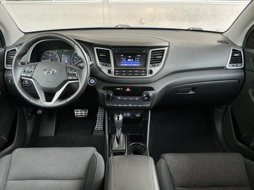 2017 Hyundai TUCSON Night