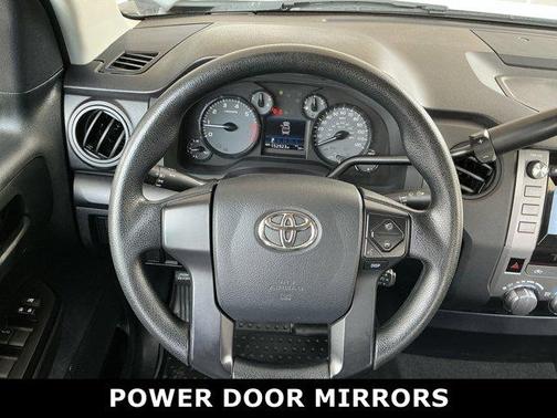 2017 Toyota Tundra SR