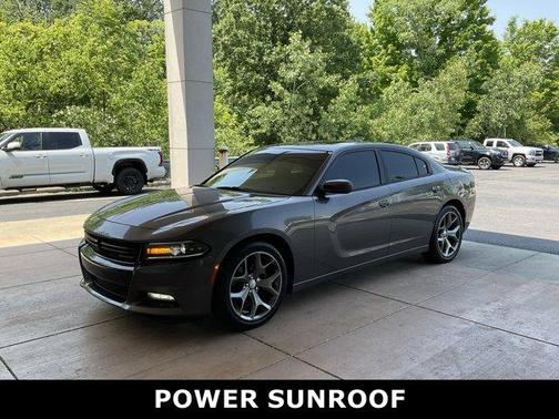 2015 Dodge Charger SXT