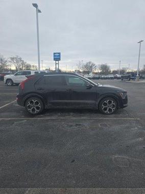 2023 Kia Niro EX Touring