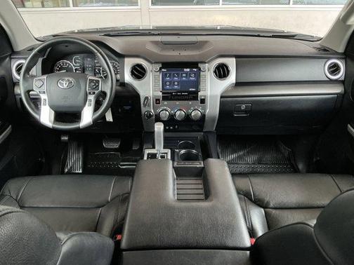 2020 Toyota Tundra SR5