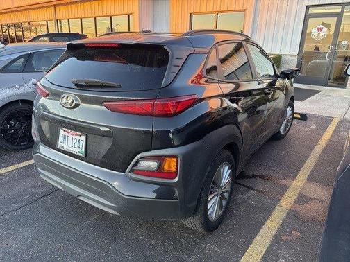 2020 Hyundai KONA SEL
