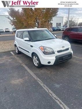 2011 Kia Soul +