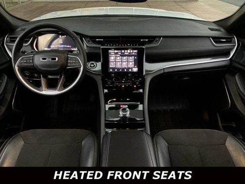 2022 Jeep Grand Cherokee L Laredo