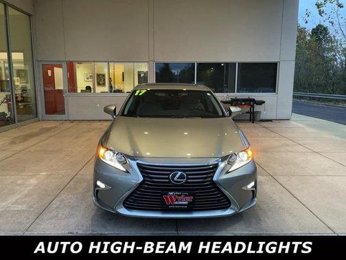 2017 Lexus ES 350 Base