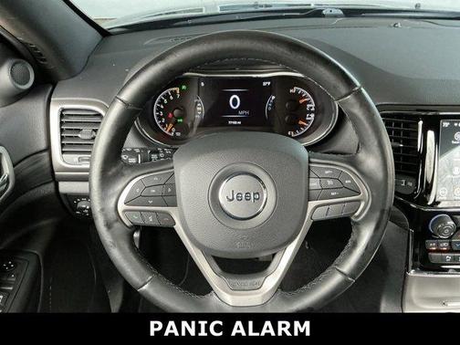 2020 Jeep Grand Cherokee Laredo E