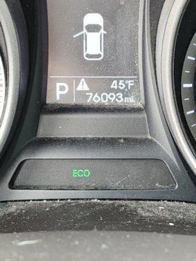 2016 Hyundai SANTA FE SE