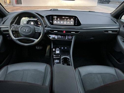 2020 Hyundai SONATA SEL Plus