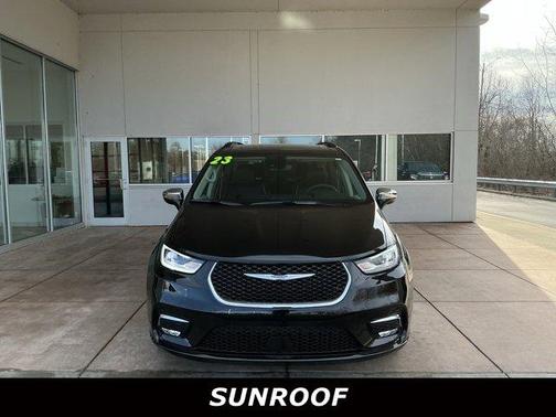 2023 Chrysler Pacifica Limited