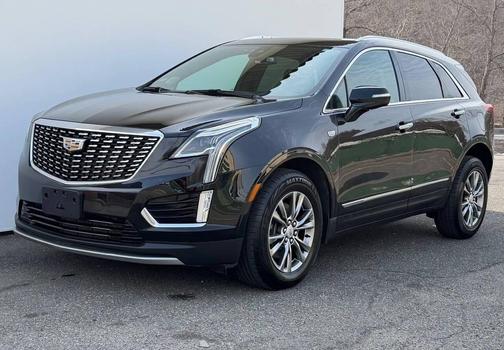 Stellar Black Metallic 2021 Cadillac XT5 Premium Luxury