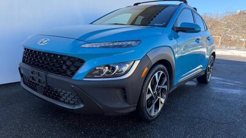 2022 Hyundai KONA Limited