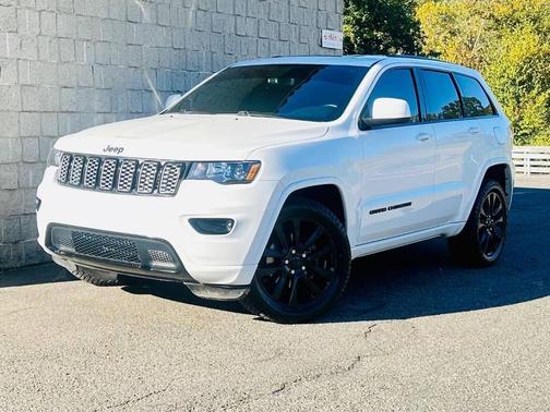 2020 Jeep Grand Cherokee Altitude