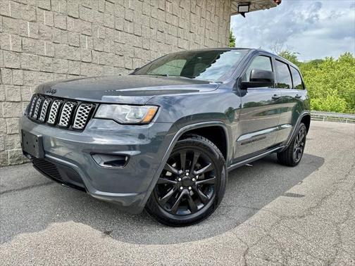 2017 Jeep Grand Cherokee Altitude