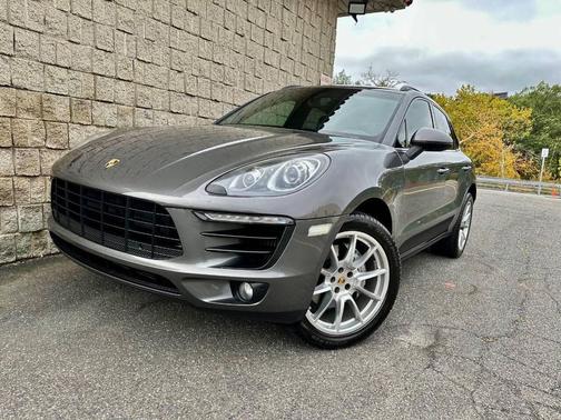 2016 Porsche Macan S