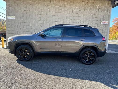 2019 Jeep Cherokee Altitude