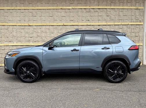 2024 Toyota Corolla Hybrid SE