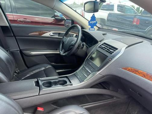 2013 Lincoln MKZ Base