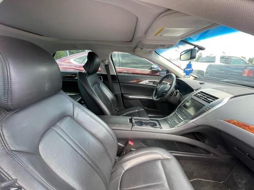2013 Lincoln MKZ Base