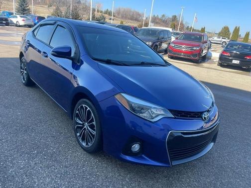 2016 Toyota Corolla S