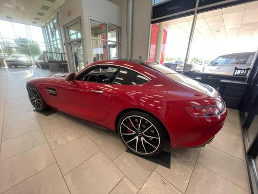 2016 Mercedes-Benz AMG GT S