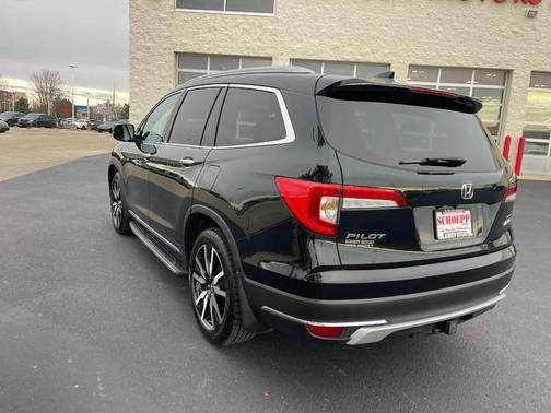 2020 Honda Pilot Touring 8-Passenger