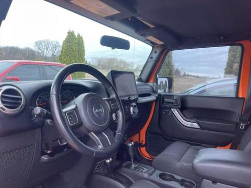 2012 Jeep Wrangler Unlimited Sahara