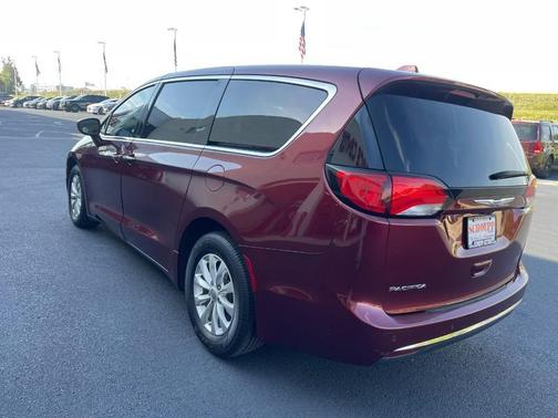 2018 Chrysler Pacifica Touring Plus