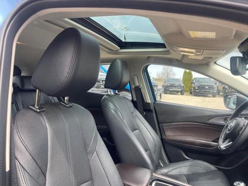 2017 Mazda Mazda3 Grand Touring