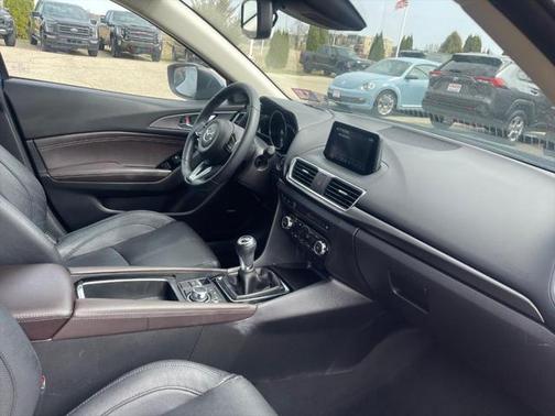 2017 Mazda Mazda3 Grand Touring