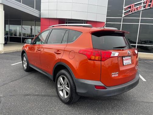 GOLD 2015 Toyota RAV4 XLE