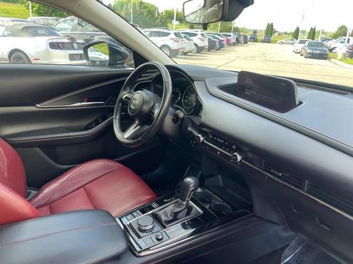 Polymetal Gray Metallic 2024 Mazda CX-30 2.5 S Carbon Edition