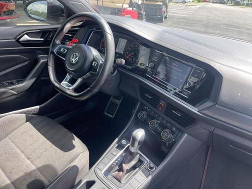 WHITE 2019 Volkswagen Jetta GLI