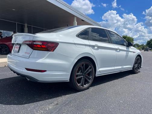 WHITE 2019 Volkswagen Jetta GLI
