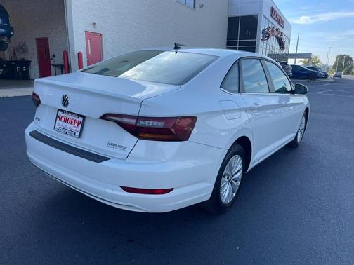 WHITE 2019 Volkswagen Jetta 1.4T R-Line