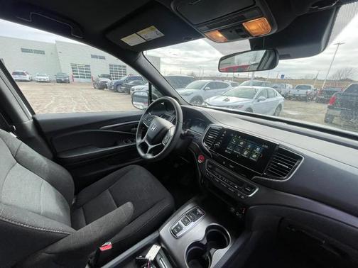 2022 Honda Pilot AWD Sport