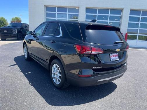 Mosaic Black Metallic 2024 Chevrolet Equinox 1LT