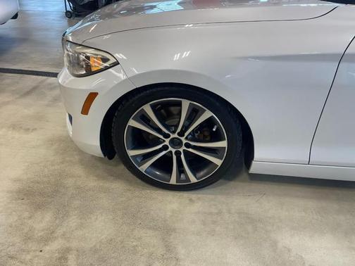 2016 BMW 228 228i