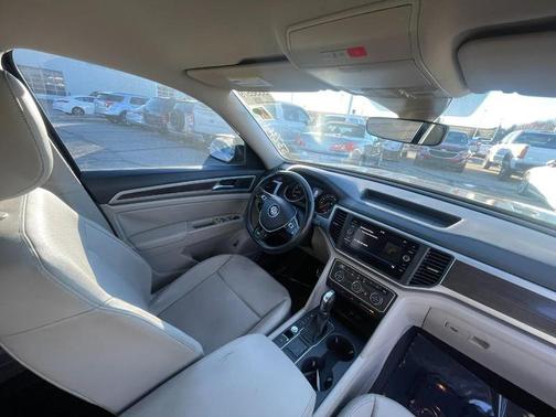 2019 Volkswagen Atlas 3.6L SE w/Technology