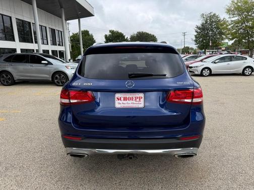 2017 Mercedes-Benz GLC 300 Base