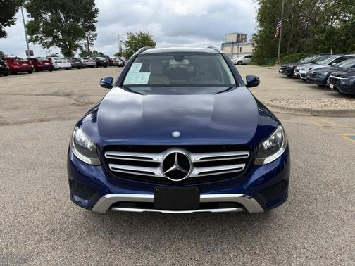 2017 Mercedes-Benz GLC 300 Base