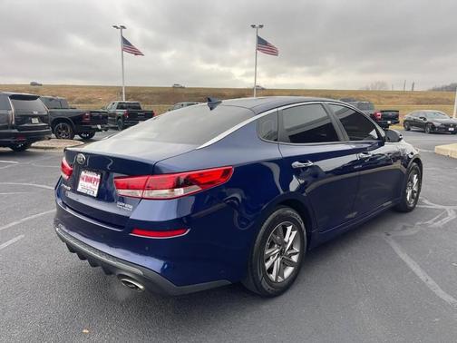 2020 Kia Optima LX