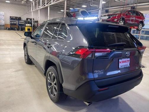 2022 Toyota RAV4 Hybrid XLE Premium